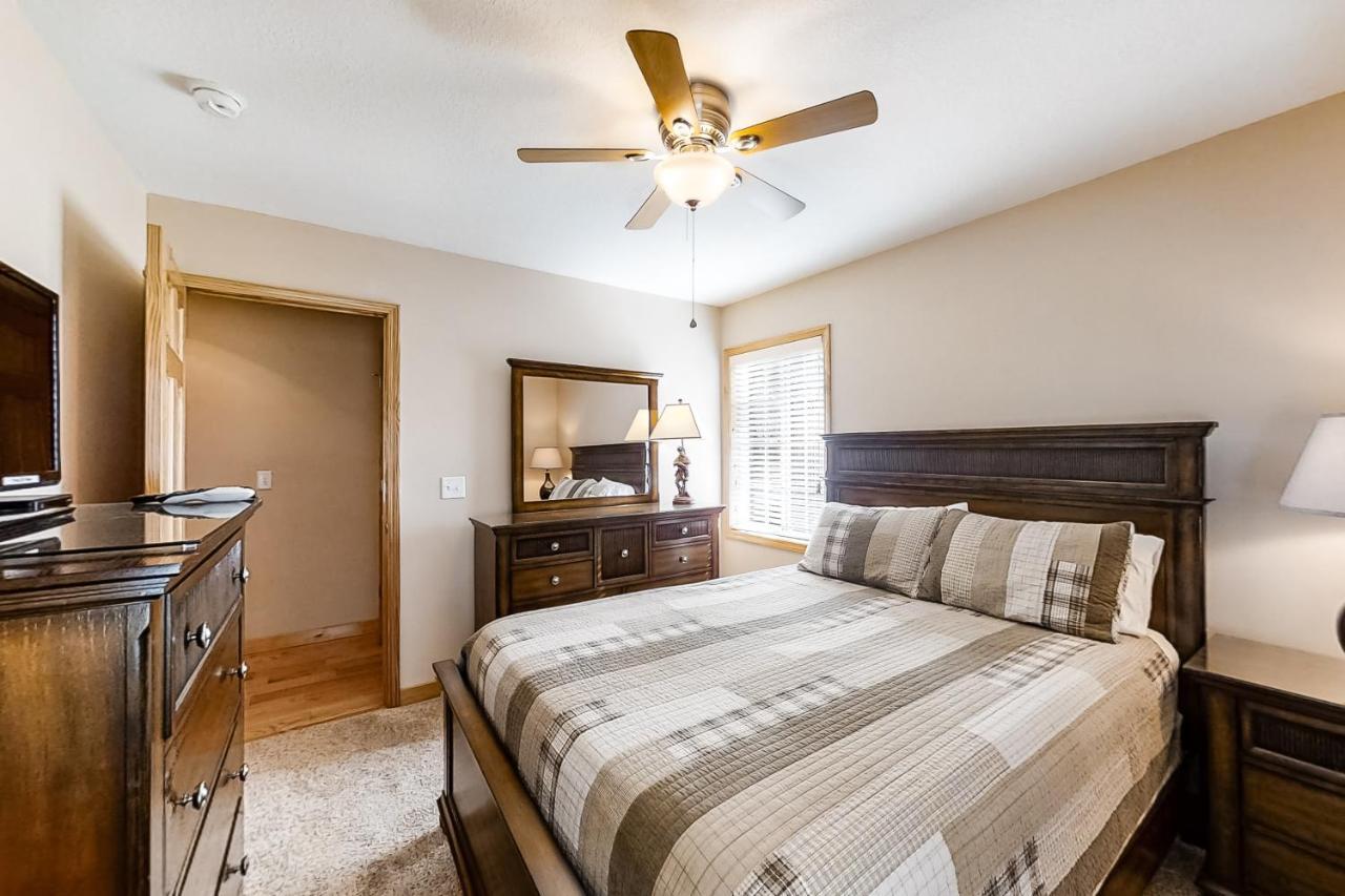 3 Bed 2 Bath Vacation Home In Whittier Екстериор снимка
